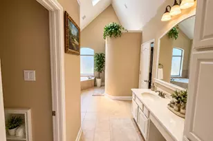14834 Ashford Springs Ln, Humble, TX 77396 - Photo 12