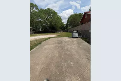 1125 Brookswood Avenue, Austin, TX 78721 - Photo 2