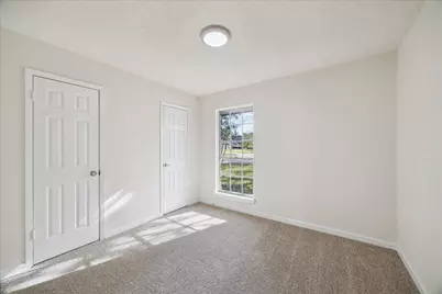 5515 Knightwood Street, Houston, TX 77016 - Photo 6