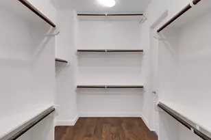 1030 W 26th St, Houston, TX 77008 - Photo 32