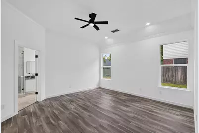18 Griffin Hill Court, The Woodlands, TX 77382 - Photo 28