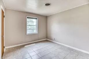 407 W Glenn St, Bellville, TX 77418 - Photo 18