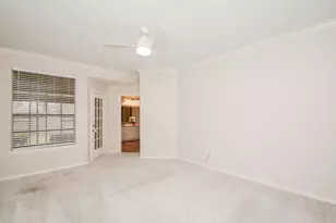 10 Heathstone Pl, The Woodlands, TX 77381 - Photo 22