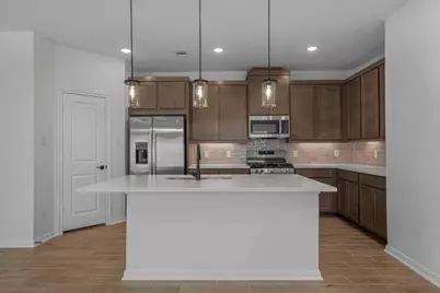 146 West Coralburst Loop, Montgomery, TX 77316 - Photo 4