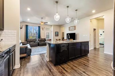 2004 Dumfries Drive, Bryan, TX 77807 - Photo 6