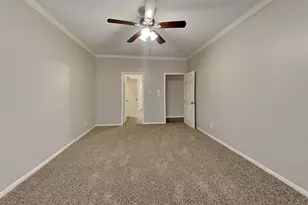 4627 Natural Bridge Dr, Houston, TX 77345 - Photo 8
