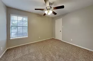 4627 Natural Bridge Dr, Houston, TX 77345 - Photo 14