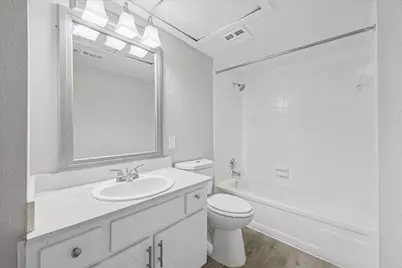 3800 Sherwood Lane #148, Houston, TX 77092 - Photo 10