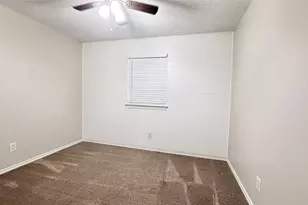 109 Houston St, Angleton, TX 77515 - Photo 22