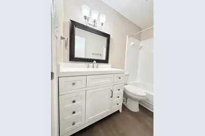 109 Houston Street, Angleton, TX 77515 - Photo 24