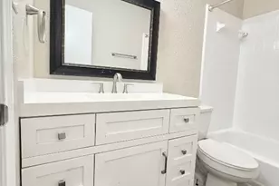 109 Houston St, Angleton, TX 77515 - Photo 24