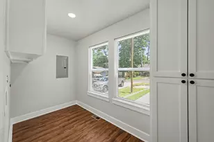 116 Sun City Ln, Conroe, TX 77304 - Photo 18