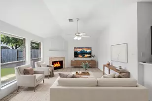 16918 Serenity Cove Cir, Friendswood, TX 77546 - Photo 12