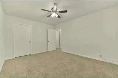1114 Valerie Avenue, Pasadena, TX 77502 - Photo 14