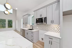 6717 England St, Houston, TX 77021 - Photo 6