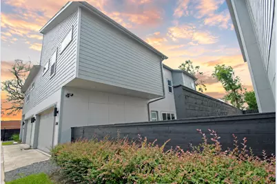 7707 Jacquelyn Oaks Road, Houston, TX 77055 - Photo 2