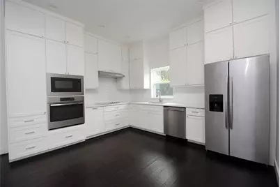 7707 Jacquelyn Oaks Road, Houston, TX 77055 - Photo 8