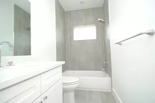 7707 Jacquelyn Oaks Rd, Houston, TX 77055 - Photo 28