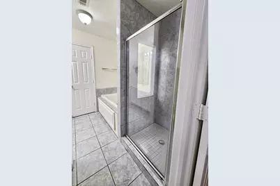 11899 Algonquin Drive #5, Houston, TX 77089 - Photo 12