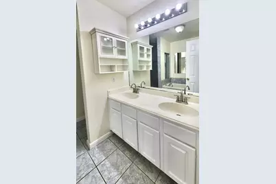 11899 Algonquin Drive #5, Houston, TX 77089 - Photo 6