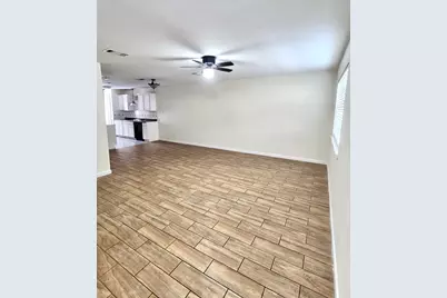 11899 Algonquin Drive #5, Houston, TX 77089 - Photo 2