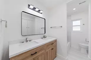 5950 Dumfries Dr, Houston, TX 77096 - Photo 20