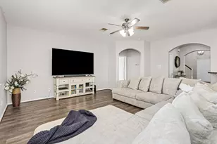 4704 Bella Ct, Alvin, TX 77511 - Photo 14
