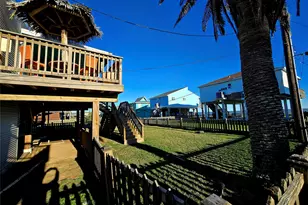 12929 John Reynolds Rd, Galveston, TX 77554 - Photo 38
