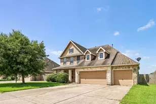 9619 Indian Trail, Mont Belvieu, TX 77580 - Photo 2
