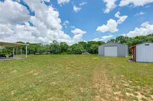 17418 Fx Ball Dr, Elmendorf, TX 78112 - Photo 4