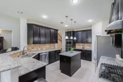 2207 Hannah Creek Court, Pearland, TX 77089 - Photo 6