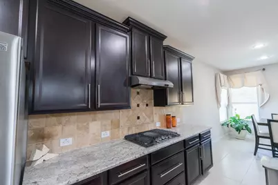 2207 Hannah Creek Court, Pearland, TX 77089 - Photo 4
