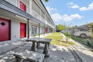 3040 Golfcrest Blvd, Houston, TX 77087 - Photo 1