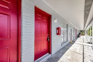 3040 Golfcrest Blvd, Houston, TX 77087 - Photo 2