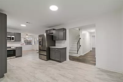 5303 Lookout Mountain Drive, Houston, TX 77069 - Photo 2