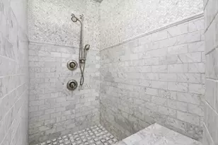 1111 W 26th St, Houston, TX 77008 - Photo 28