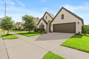 15818 Weston Ridge Dr, Humble, TX 77346 - Photo 2