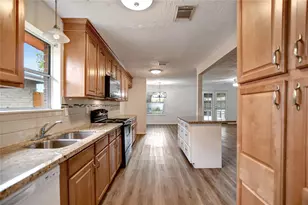 17119 Bougainvilla Ln, Friendswood, TX 77546 - Photo 16