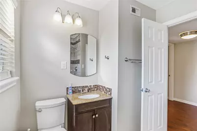 419 Marshall Street #10, Houston, TX 77006 - Photo 12
