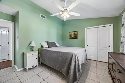 5006 Centennial Lane, Friendswood, TX 77546 - Photo 4