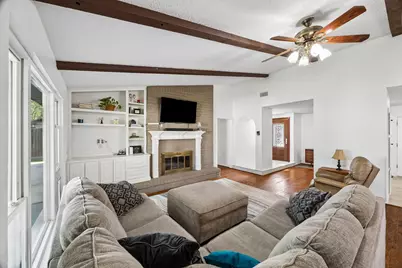 5006 Centennial Lane, Friendswood, TX 77546 - Photo 8