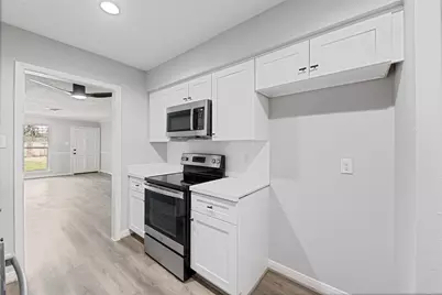 2675 Gessner Drive, Houston, TX 77080 - Photo 18