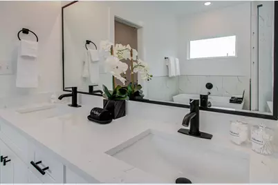 1616 Benson Street, Houston, TX 77020 - Photo 12