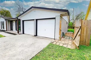 403 Vance St, League City, TX 77573 - Photo 12