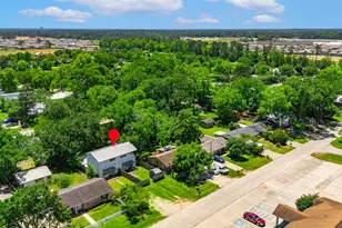 201 W Mink St, Willis, TX 77378 - Photo 28