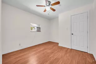 201 W Mink St, Willis, TX 77378 - Photo 22