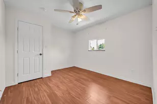 201 W Mink St, Willis, TX 77378 - Photo 24