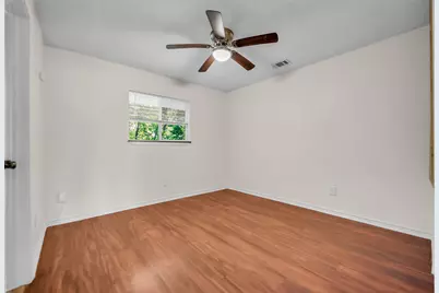 201 W Mink Street, Willis, TX 77378 - Photo 20