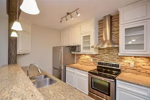 8075 El Mundo St, Houston, TX 77054 - Photo 2