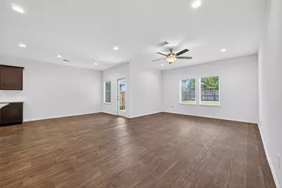 20326 Tembec Drive, New Caney, TX 77357 - Photo 16